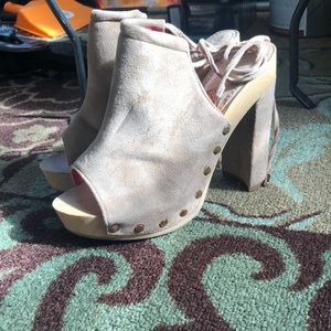 Suede tan ankle tie up clogs